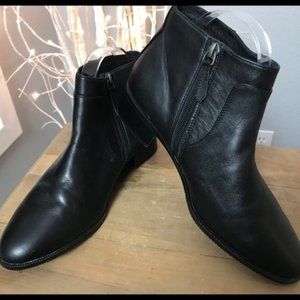 Caslon Benette Water Resistant Booties, Black, 8.5